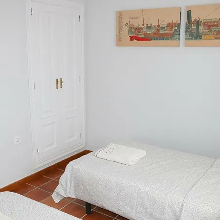 Casa Viveiro Jove